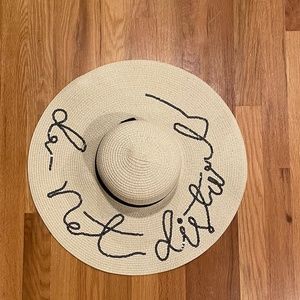 Do Not Disturb Cream Black Straw Sun Hat